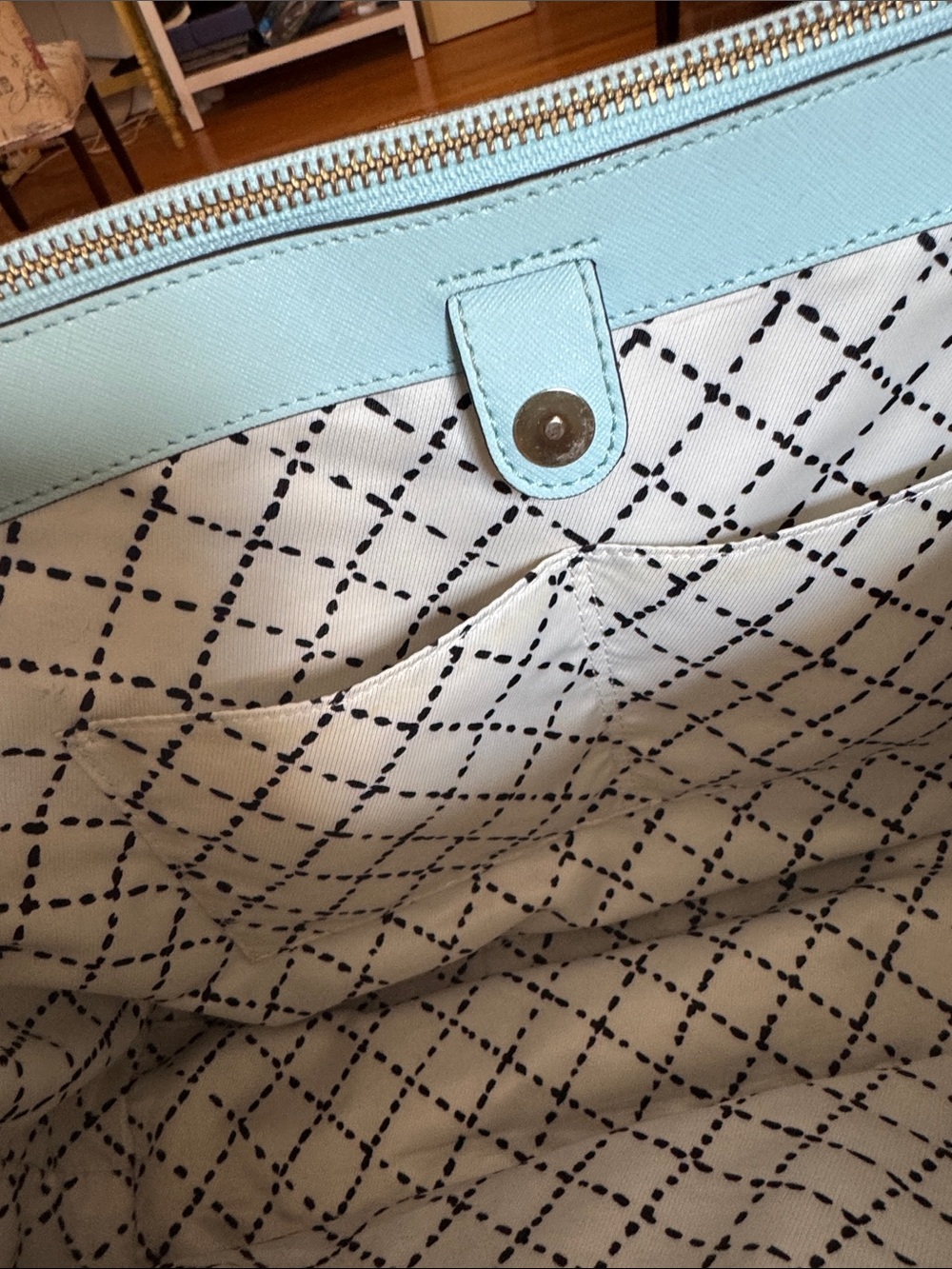 Like New! Kate Spade Crystal Blue saffiano leather satchel with detachable strap - Picture 9 of 13